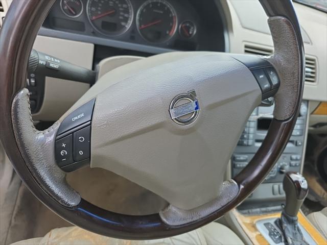 used 2004 Volvo XC90 car, priced at $4,994
