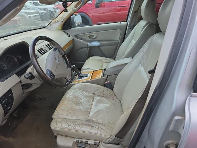 used 2004 Volvo XC90 car, priced at $4,994
