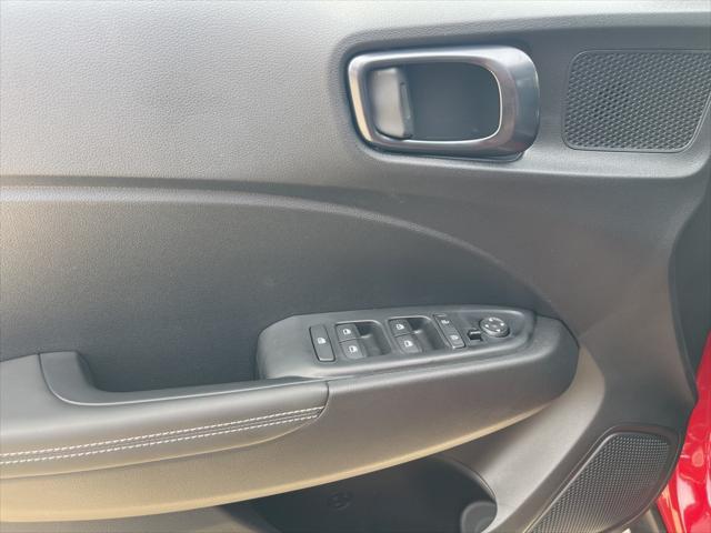 new 2025 Hyundai Venue car, priced at $20,561