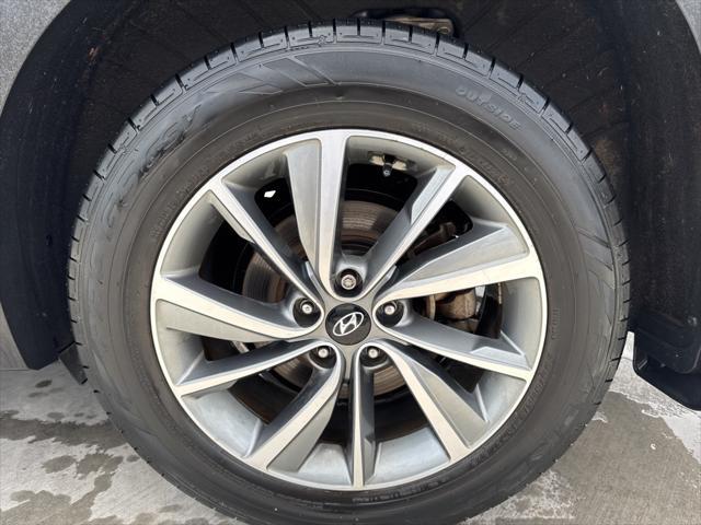 used 2020 Hyundai Santa Fe car, priced at $19,888
