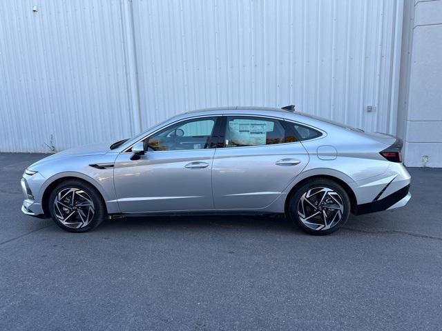 new 2025 Hyundai Sonata car, priced at $30,991