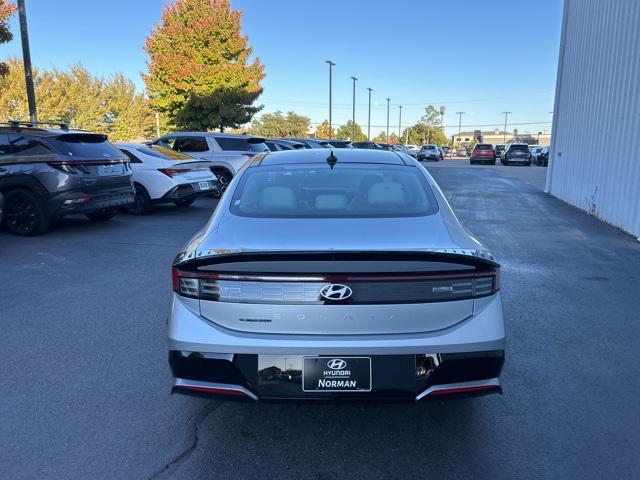 new 2025 Hyundai Sonata car, priced at $30,991