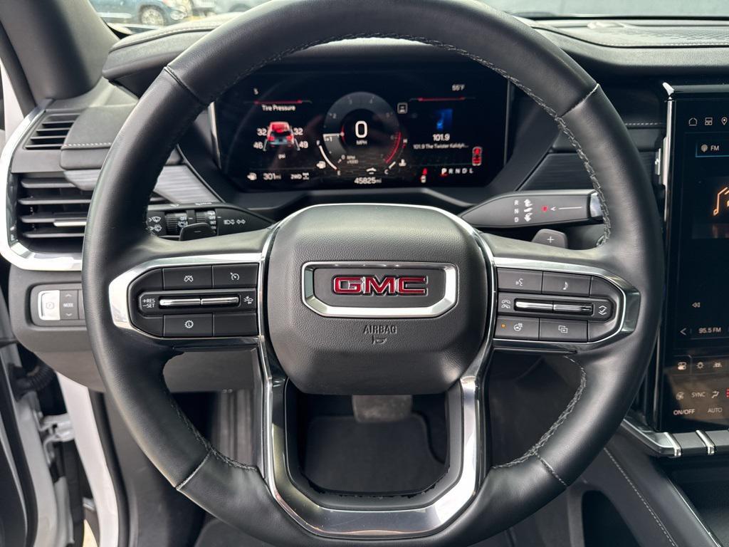 used 2024 GMC Acadia car, priced at $35,999