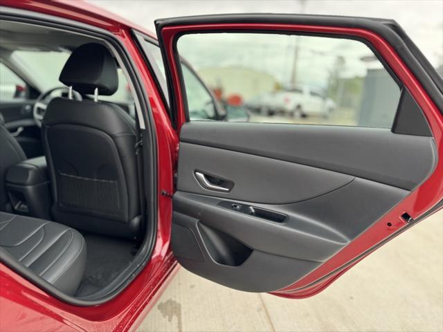 new 2025 Hyundai Elantra car, priced at $29,407