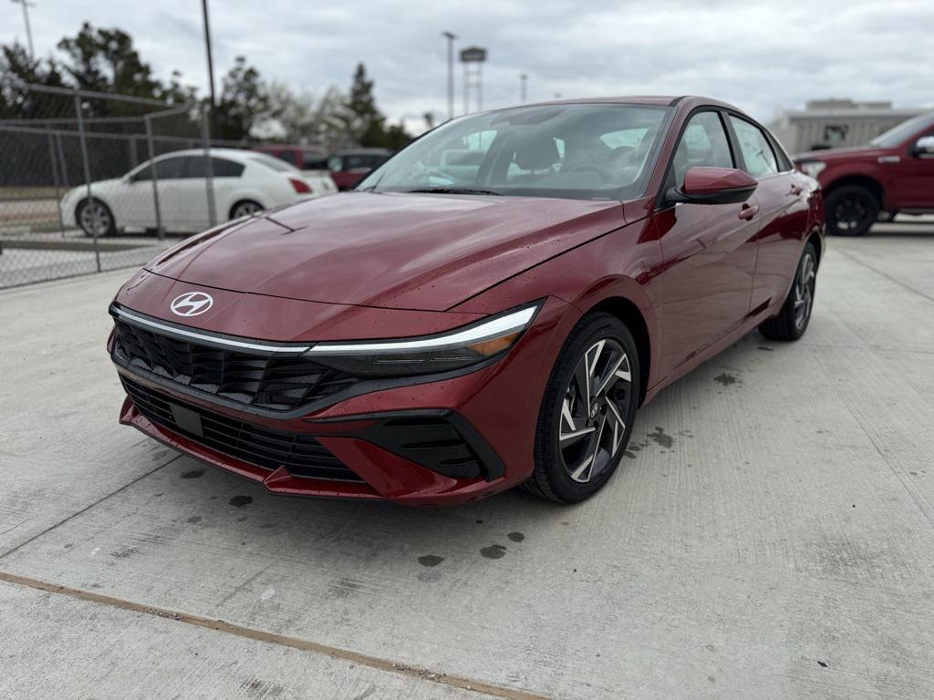new 2025 Hyundai Elantra car, priced at $27,907