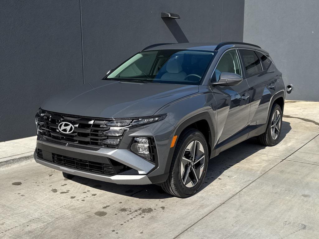 new 2026 Hyundai TUCSON Hybrid car, priced at $33,525