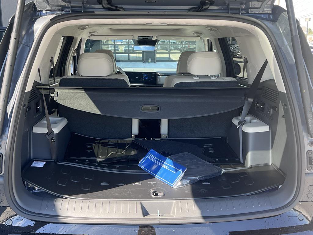 new 2026 Hyundai SANTA FE HEV car, priced at $46,595