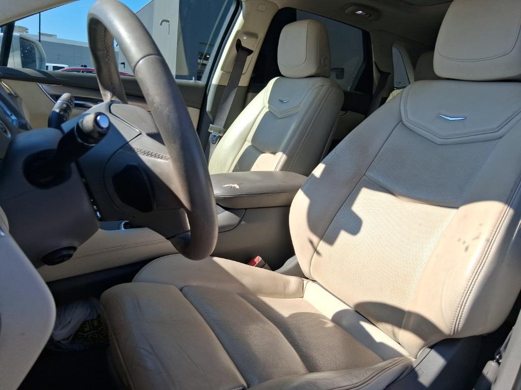 used 2017 Cadillac XT5 car, priced at $11,510