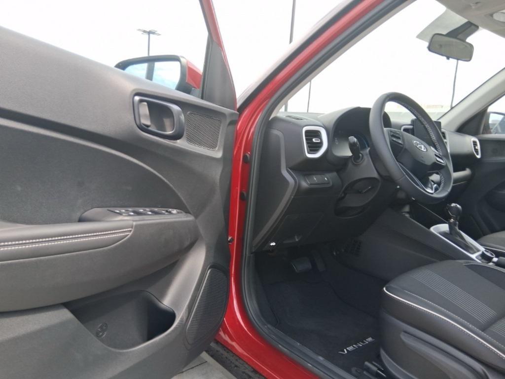 new 2025 Hyundai Venue car, priced at $23,301