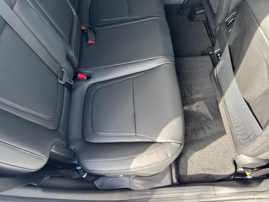 new 2026 Hyundai TUCSON Hybrid car, priced at $33,849