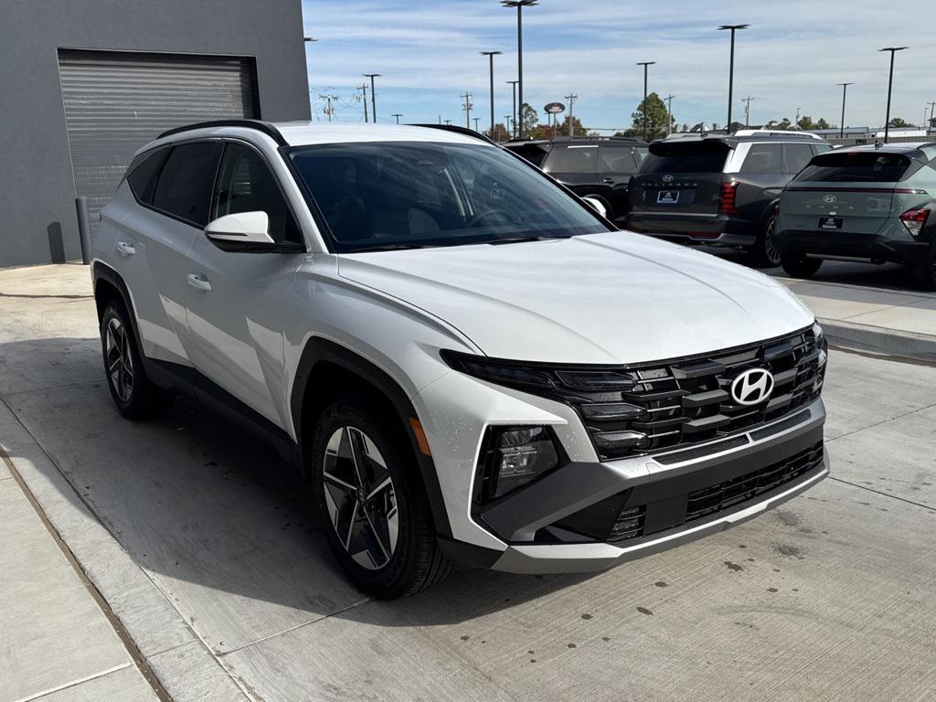 new 2026 Hyundai TUCSON Hybrid car, priced at $33,849
