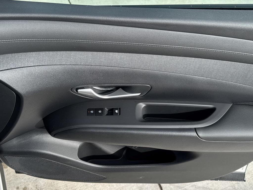 new 2026 Hyundai TUCSON Hybrid car, priced at $33,849