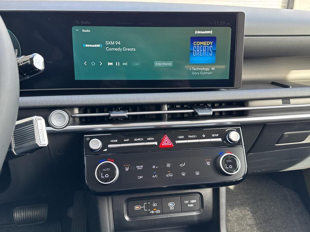 new 2026 Hyundai TUCSON Hybrid car, priced at $33,849