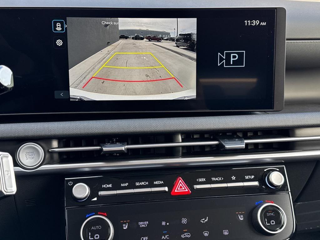 new 2026 Hyundai TUCSON Hybrid car, priced at $33,849