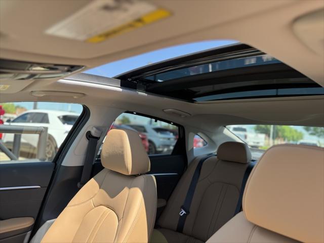 new 2025 Hyundai Sonata Hybrid car, priced at $33,149