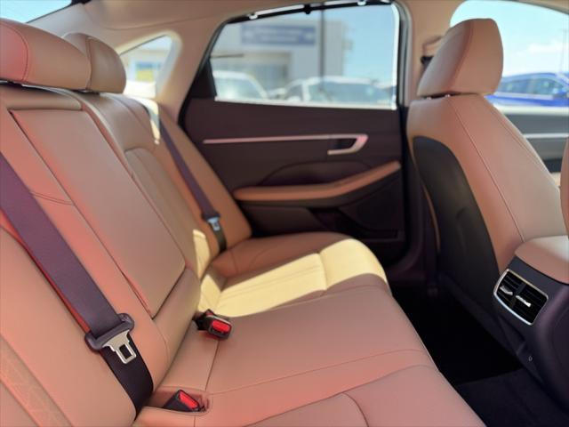 new 2025 Hyundai Sonata Hybrid car, priced at $33,149