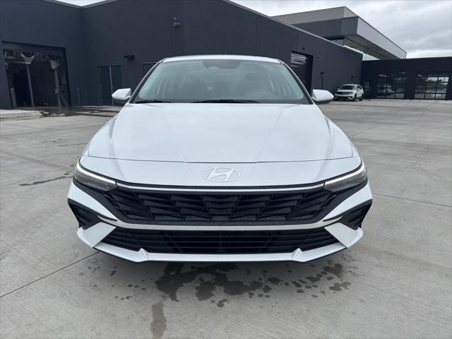 new 2025 Hyundai ELANTRA HEV car, priced at $25,016