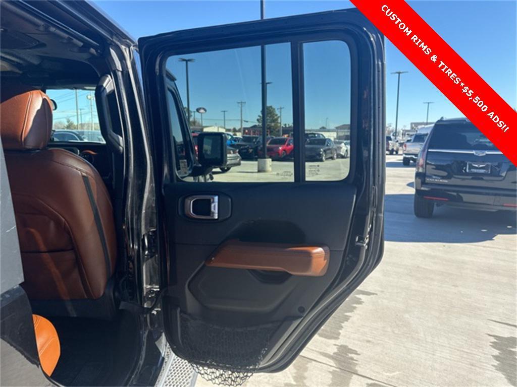 used 2018 Jeep Wrangler Unlimited car, priced at $18,998