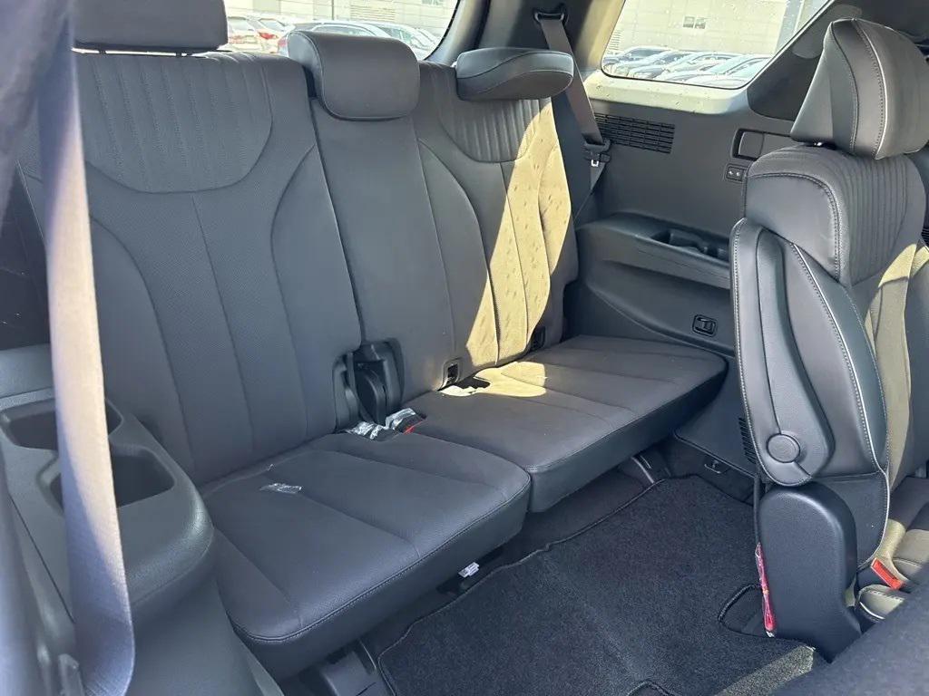 new 2025 Hyundai Palisade car, priced at $51,195