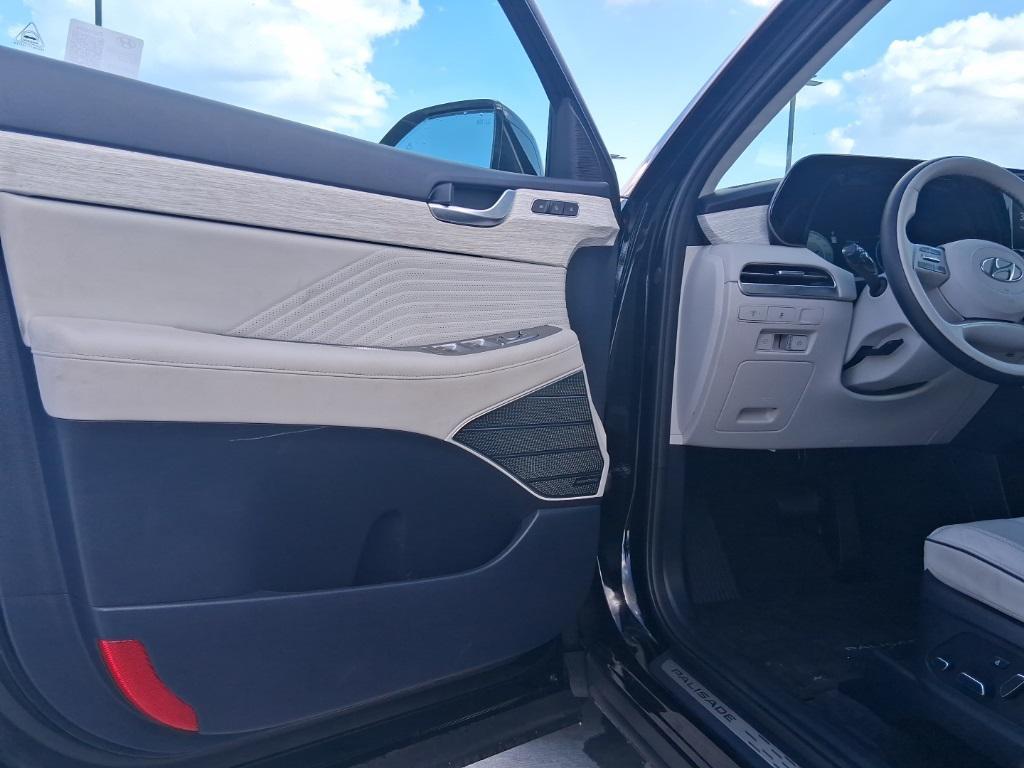 used 2024 Hyundai Palisade car, priced at $40,798
