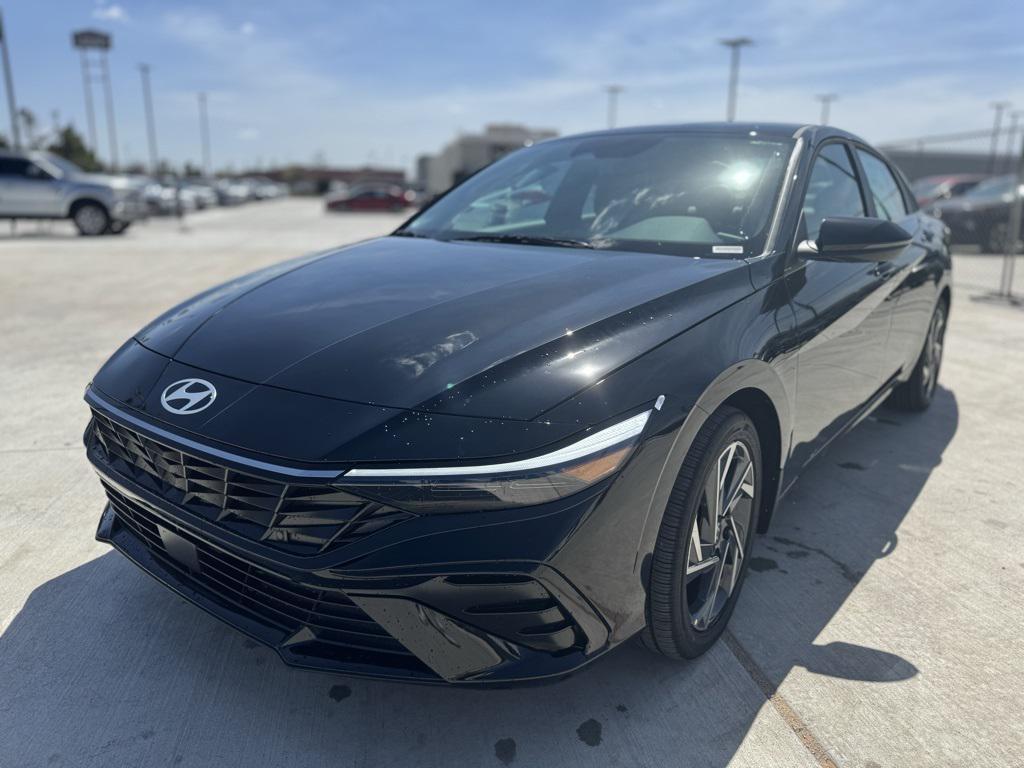 new 2025 Hyundai Elantra car, priced at $27,293