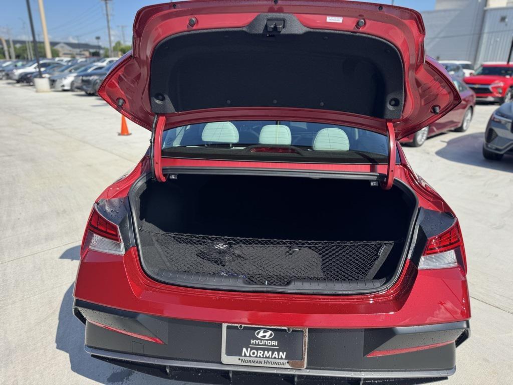 new 2025 Hyundai ELANTRA HEV car, priced at $26,417
