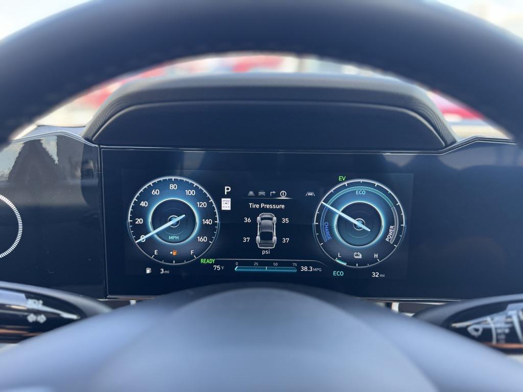 new 2025 Hyundai ELANTRA HEV car, priced at $26,417
