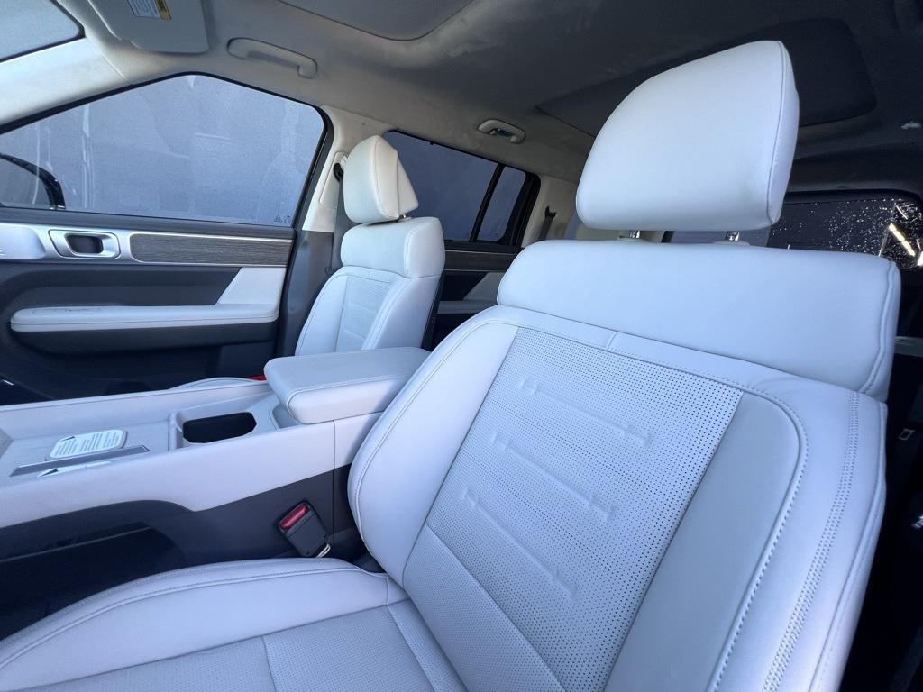 new 2026 Hyundai SANTA FE HEV car, priced at $46,810