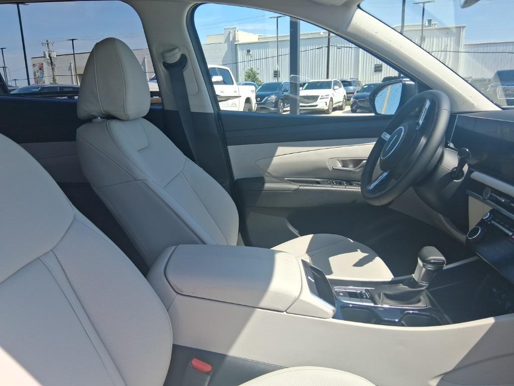new 2025 Hyundai Tucson car, priced at $32,236