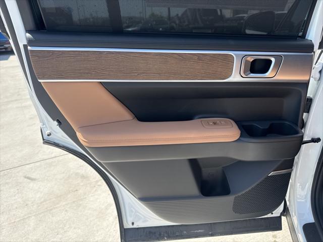 new 2025 Hyundai Santa Fe car, priced at $39,999