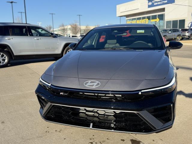 new 2025 Hyundai Elantra car, priced at $29,557