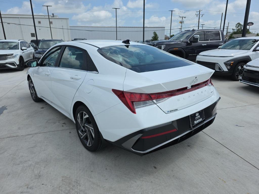 new 2025 Hyundai ELANTRA HEV car, priced at $26,898