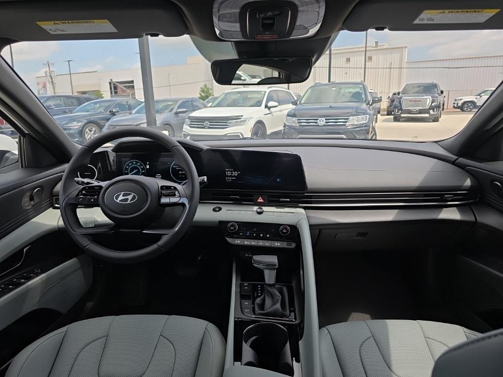 new 2025 Hyundai ELANTRA HEV car, priced at $26,898