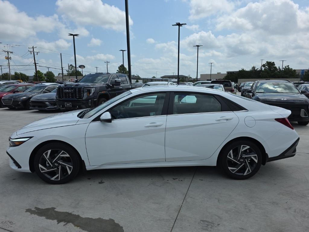 new 2025 Hyundai ELANTRA HEV car, priced at $26,898