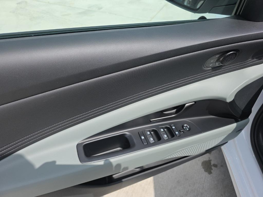 new 2025 Hyundai ELANTRA HEV car, priced at $26,898