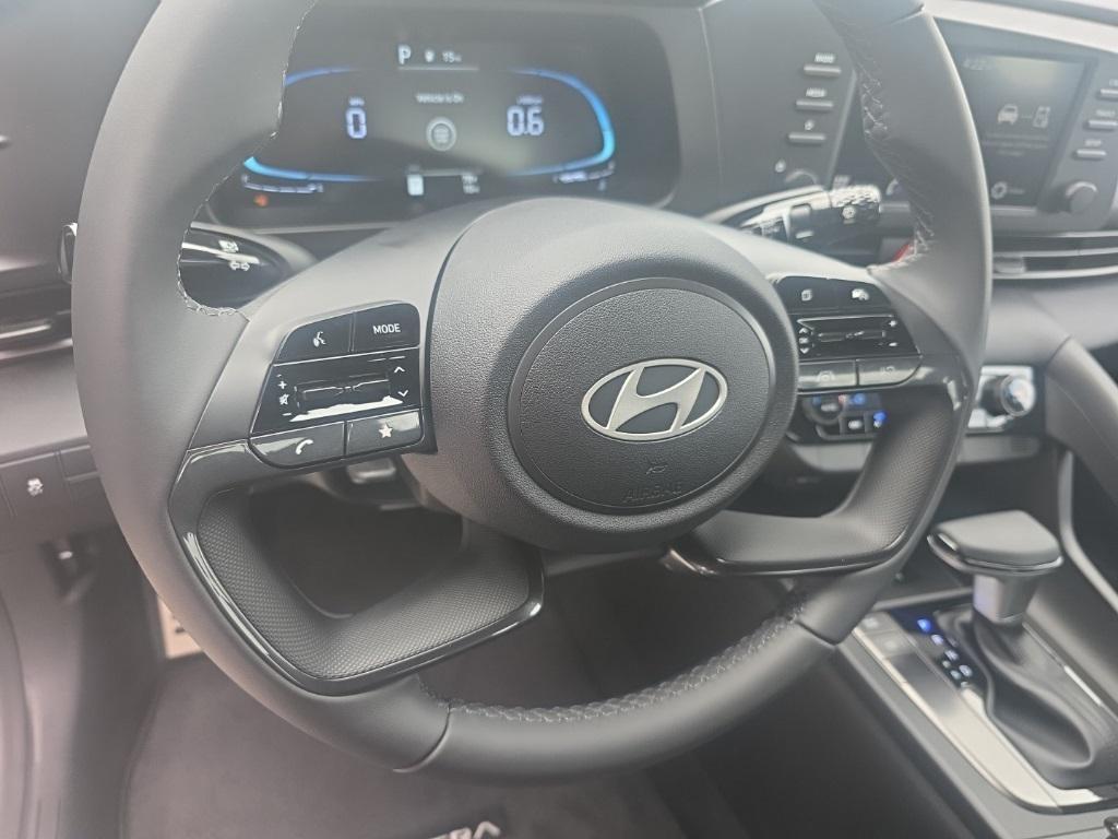 new 2025 Hyundai Elantra car, priced at $22,961