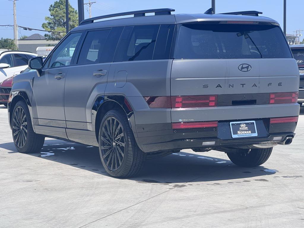 used 2025 Hyundai Santa Fe car, priced at $39,999