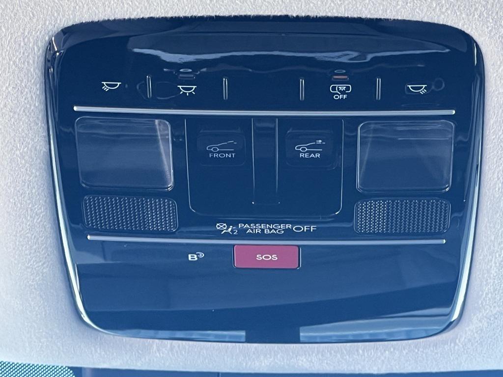 used 2025 Hyundai Santa Fe car, priced at $39,999