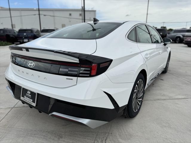 new 2025 Hyundai Sonata Hybrid car, priced at $32,029