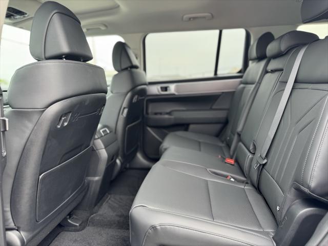 new 2025 Hyundai Santa Fe car, priced at $39,639