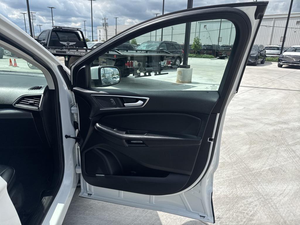 used 2022 Ford Edge car, priced at $19,998