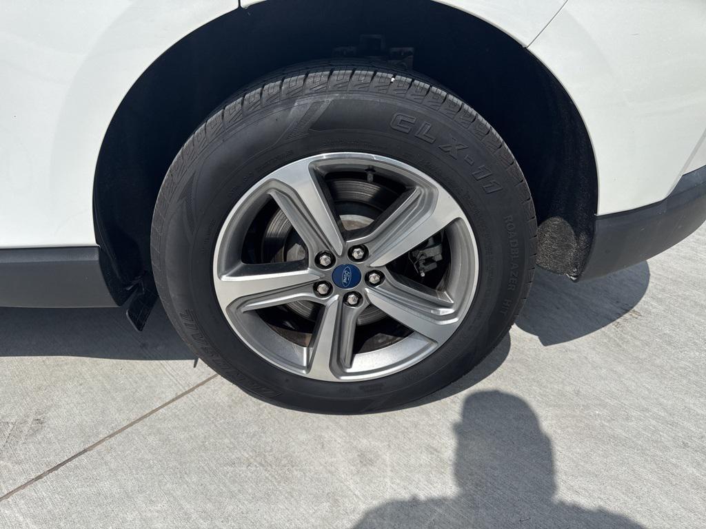 used 2022 Ford Edge car, priced at $19,998