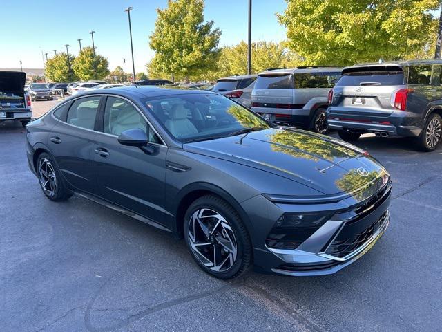 new 2025 Hyundai Sonata car, priced at $30,986