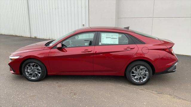 new 2024 Hyundai Elantra car, priced at $21,290