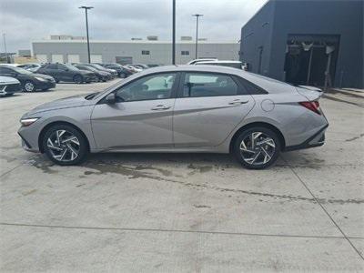 new 2025 Hyundai Elantra car, priced at $21,136