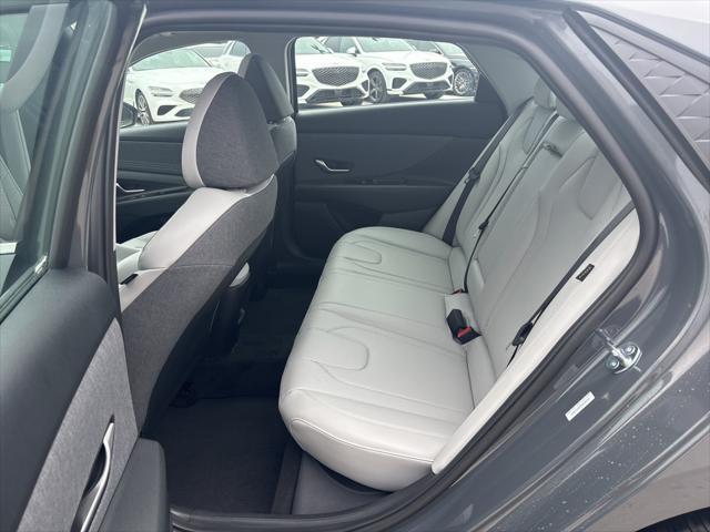 new 2025 Hyundai Elantra car, priced at $22,580