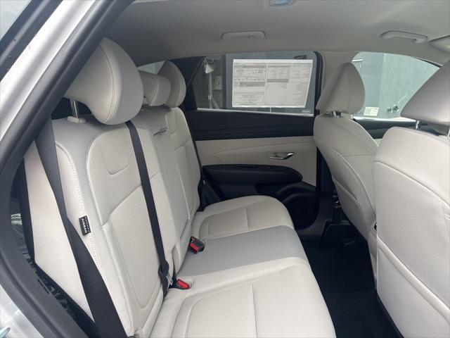 new 2025 Hyundai TUCSON Hybrid car, priced at $33,624