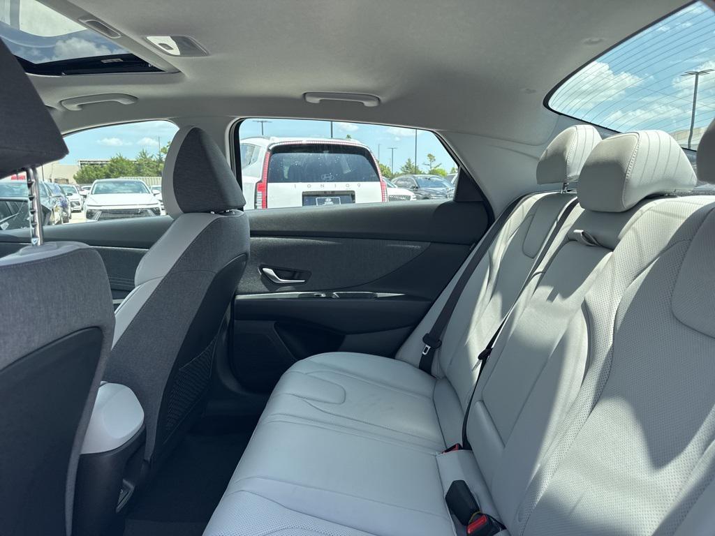 new 2025 Hyundai Elantra car, priced at $26,321
