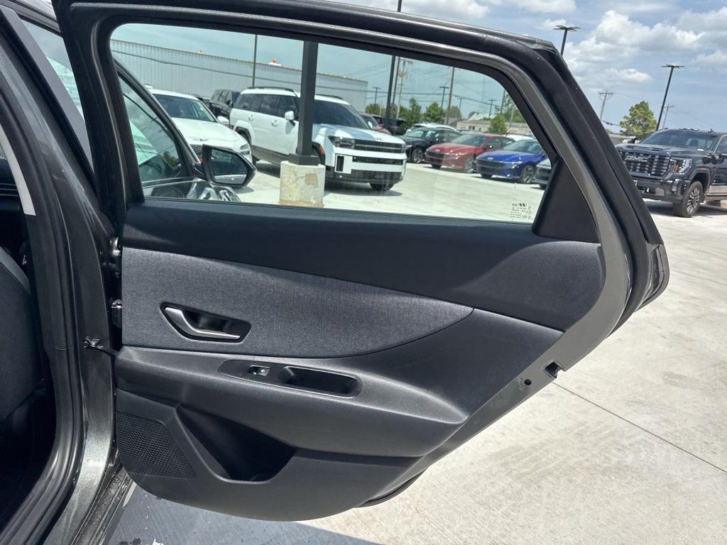 new 2025 Hyundai Elantra car, priced at $26,321