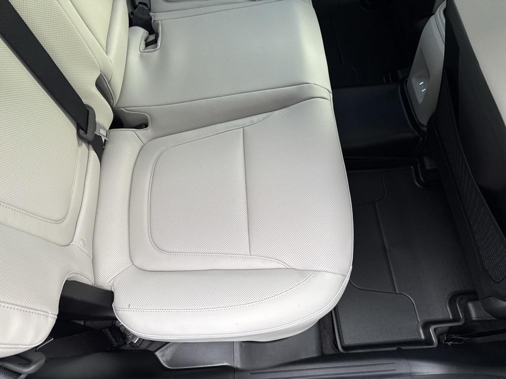 new 2026 Hyundai TUCSON Hybrid car, priced at $33,512